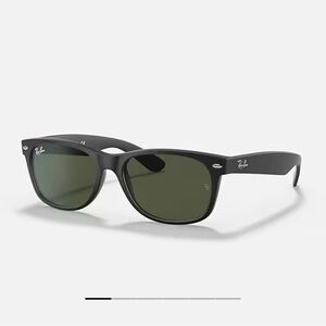 Ray-Ban Black Sunglasses